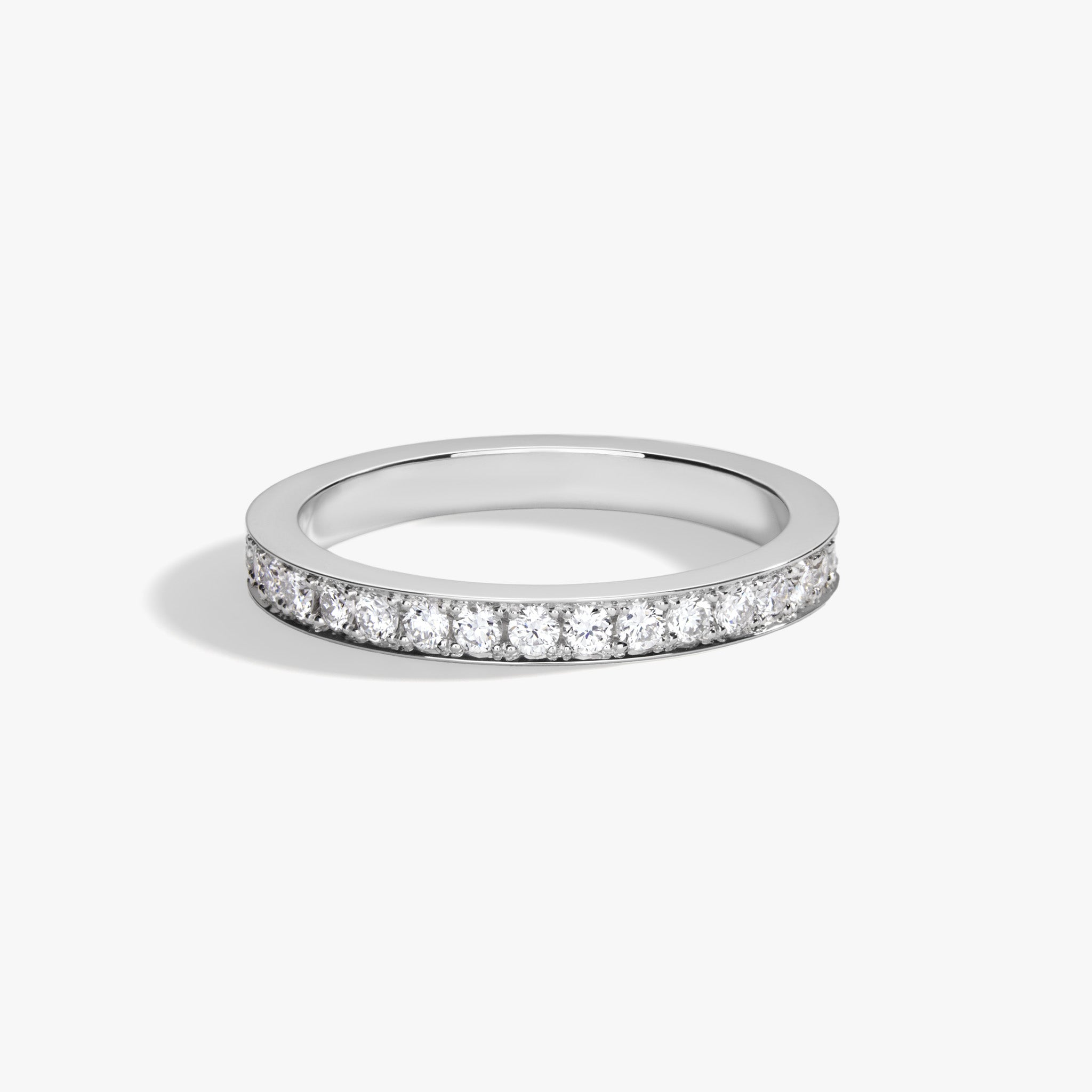 Oglesby jewelry bright cut classic pave wedding band ring with diamonds